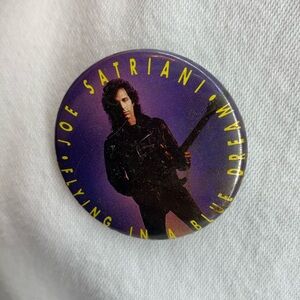 Joe Satriani Flying in blue dream vintage pin 90s rock music